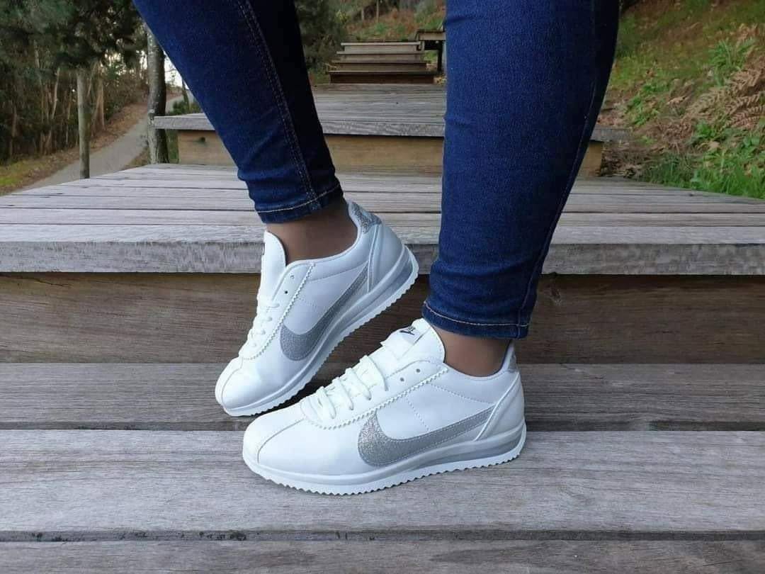 Nike Cortez