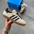 Adidas Samba Creme/Preto – Um Clássico com Estilo Intemporal