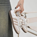 Adidas Samba Branco/Bege – Elegância Intemporal para Todos os Dias
