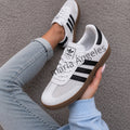 Adidas Samba Branco/Preto em Malha – Leveza, Estilo e Conforto