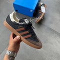 Adidas Samba Preto/Castanho – Elegância Clássica com um Toque Moderno