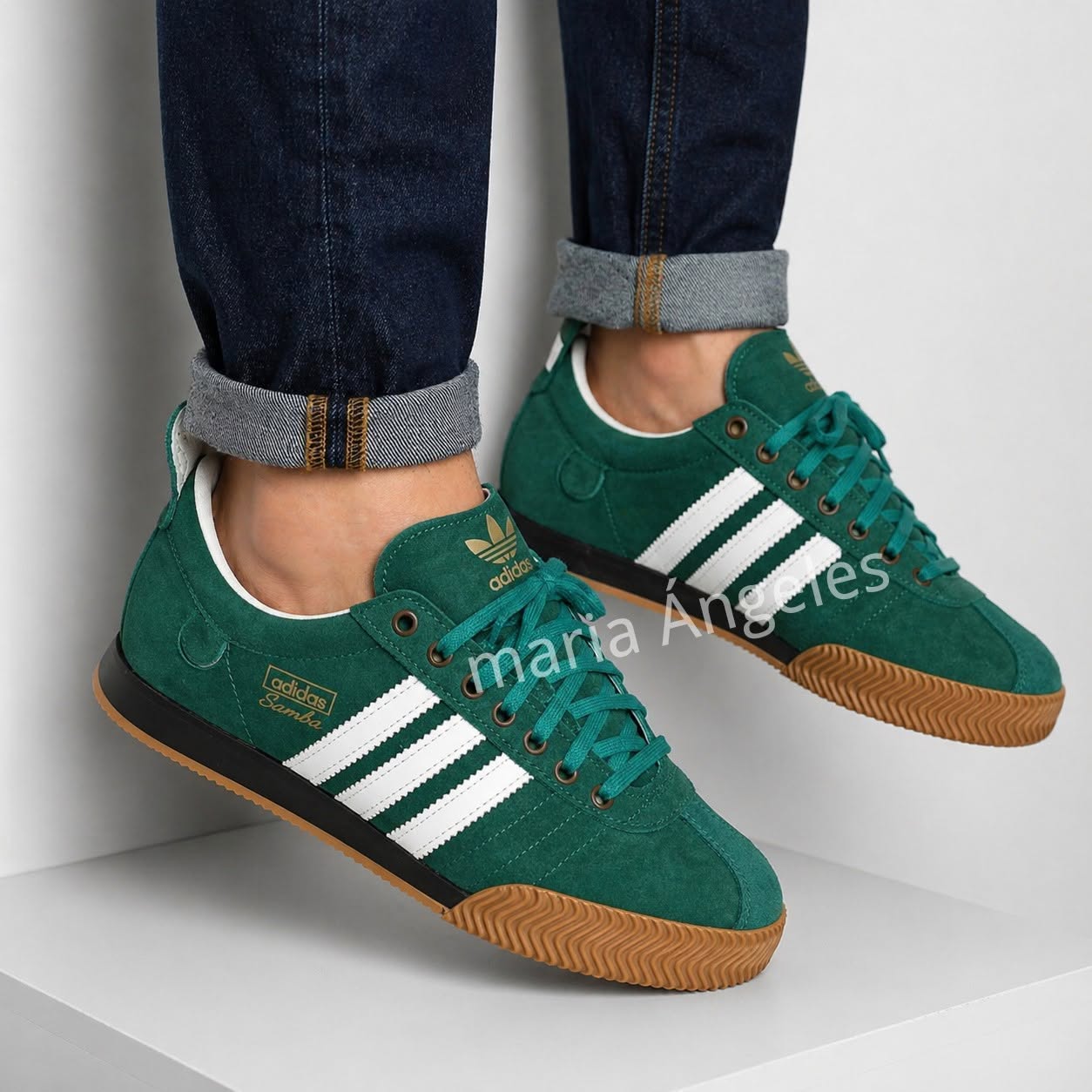 Adidas Samba 62 – O Clássico Reinventado