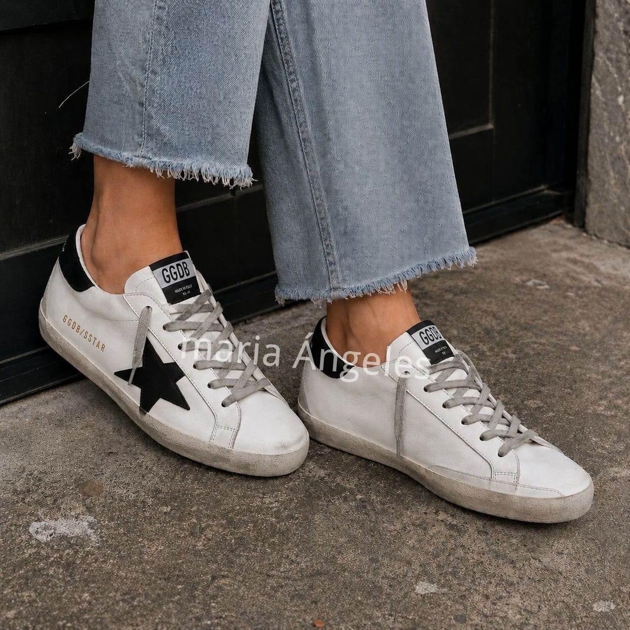 Golden Goose Super-Star – Blanco con estrella negra